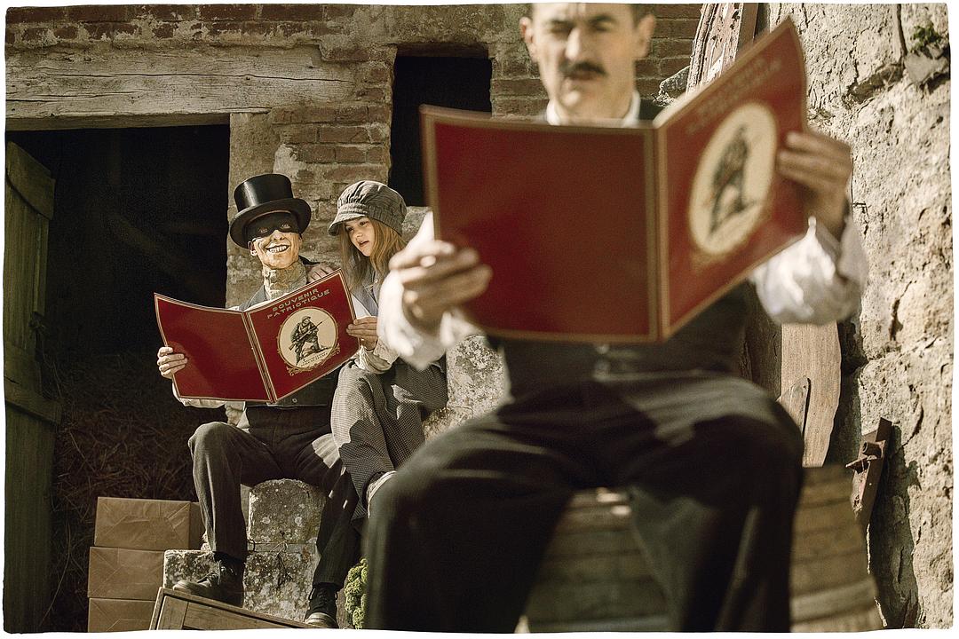 《天上再见》剧照