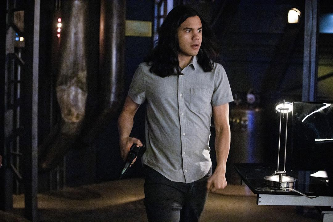 《闪电侠第六季》剧照第14张图片