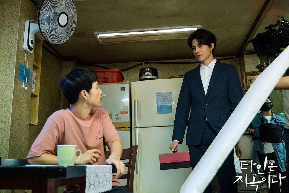 《他人即地狱》剧照第42张图片