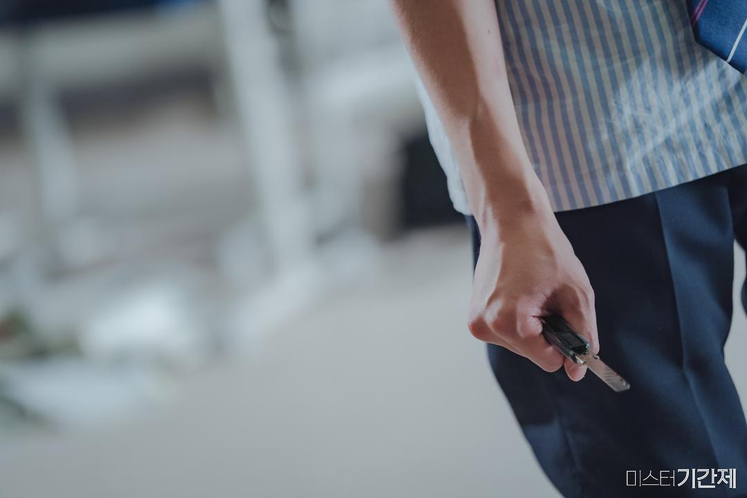 《临时制先生》剧照第12张图片