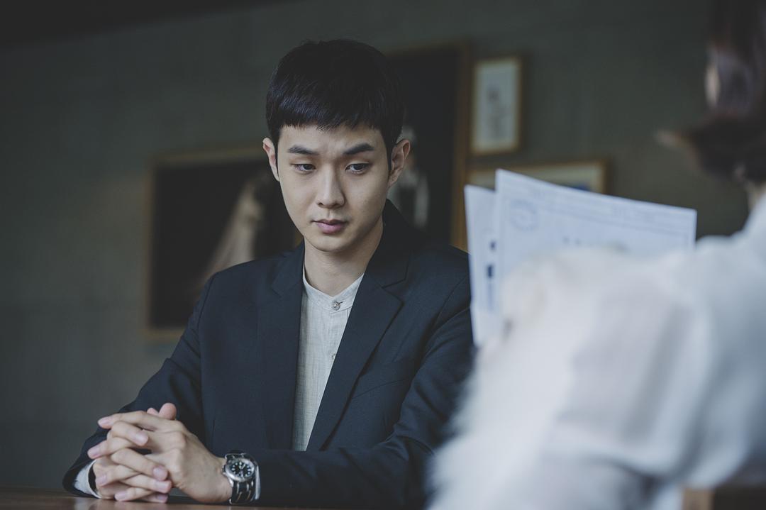 《寄生虫》剧照第28张图片