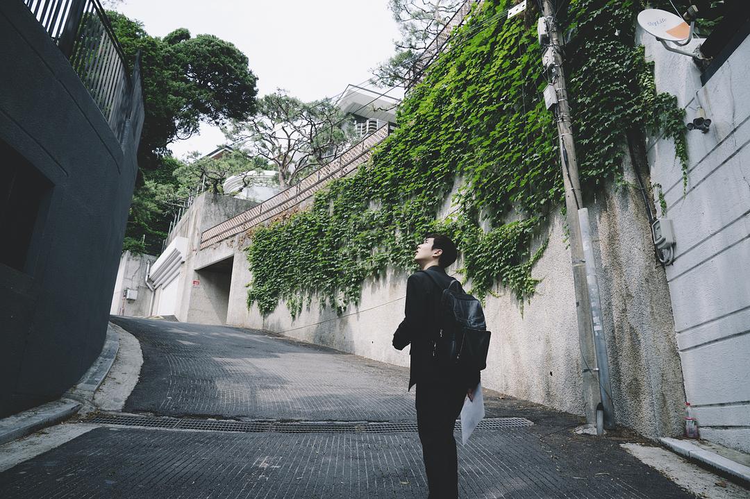 《寄生虫》剧照第29张图片