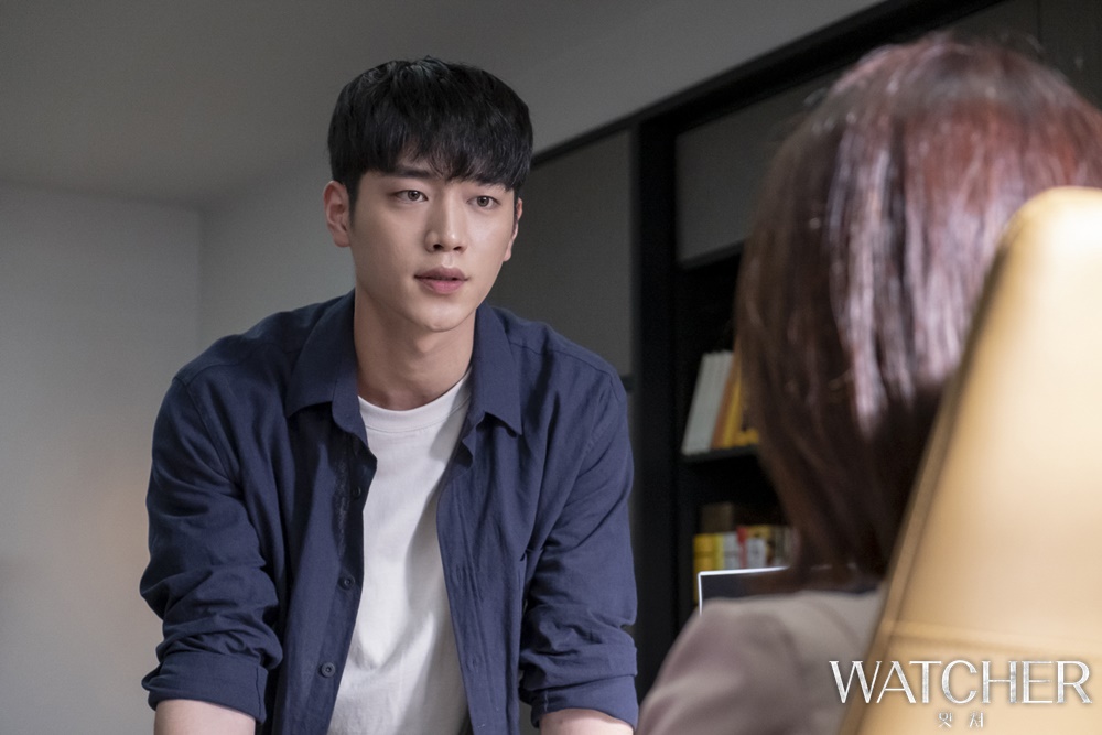 《监视者》剧照