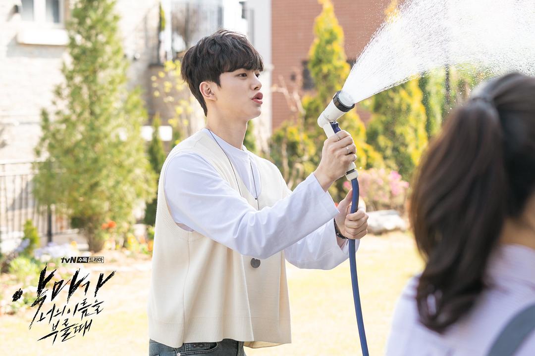 《当恶魔呼喊你的名字时》海报第14张图片