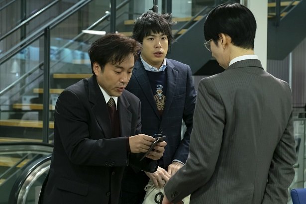 《人生I字路》剧照第40张图片