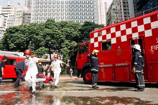 《烈火雄心2》海报