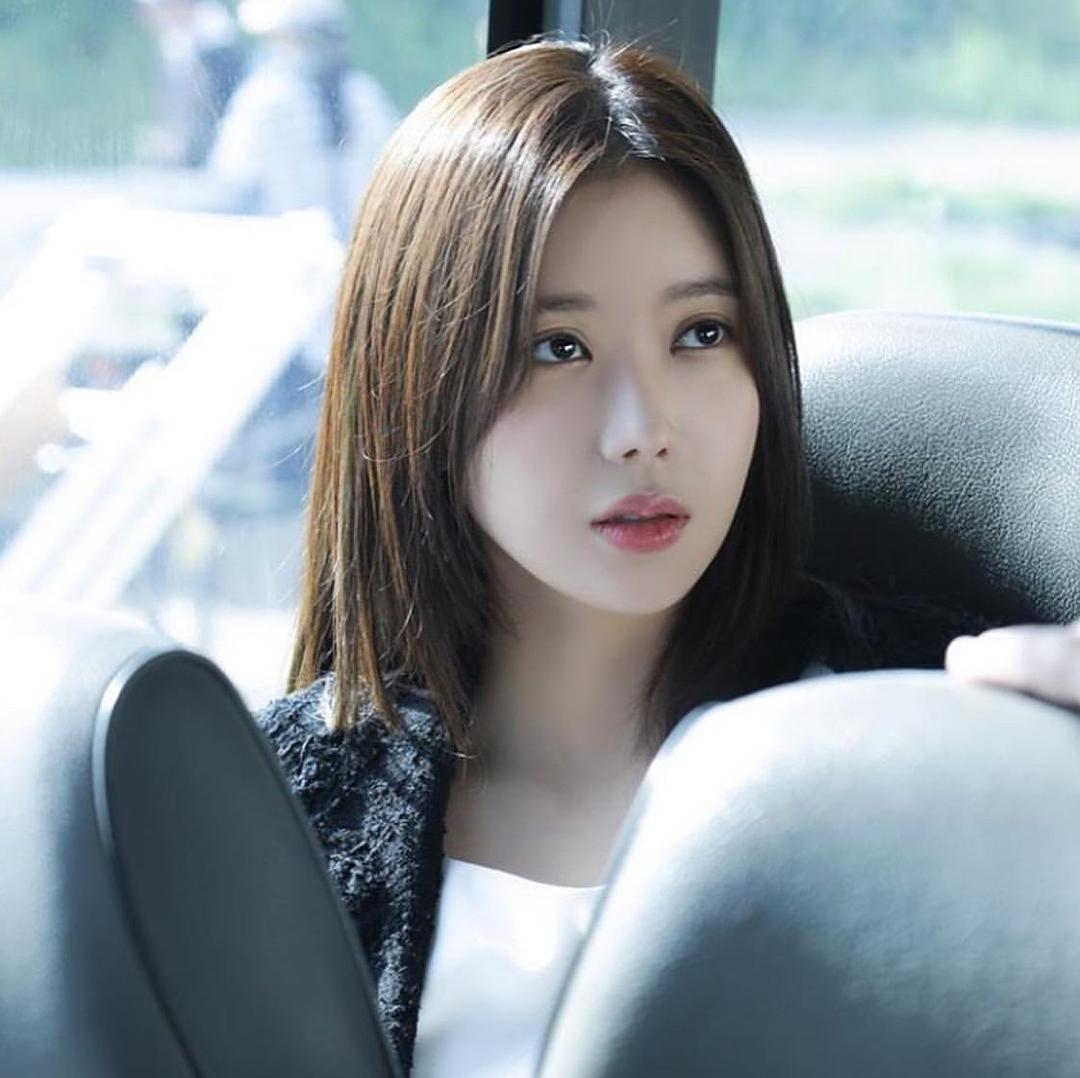 《优雅的家》剧照第49张图片