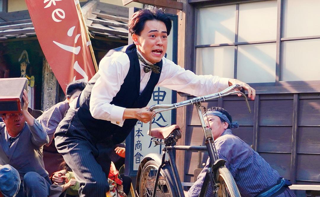 《默片解说员》剧照