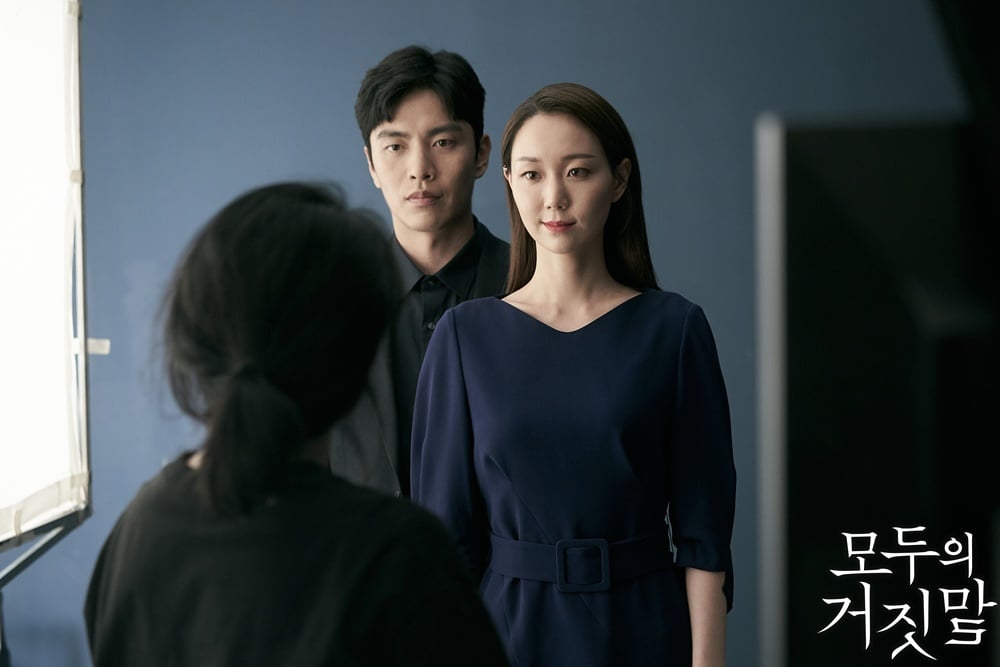 《所有人的谎言》海报第41张图片