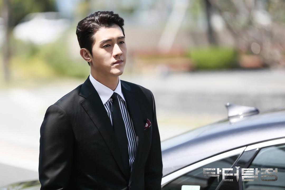 《侦探医生》剧照