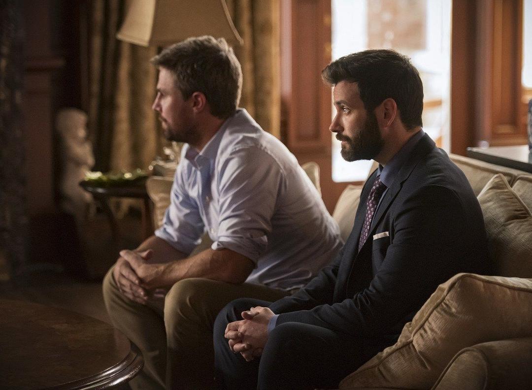 《绿箭侠第八季》海报第12张图片