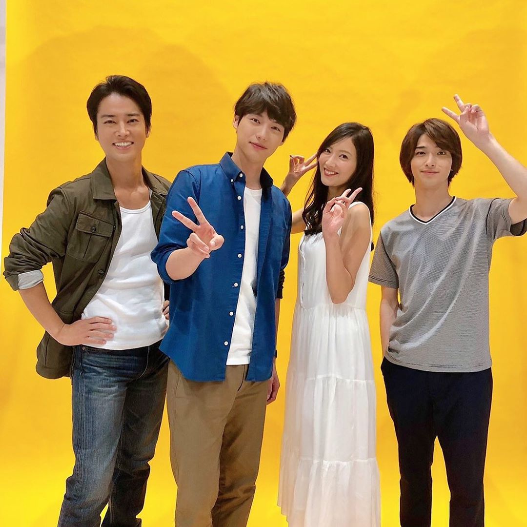 《四分钟的金盏菊》剧照