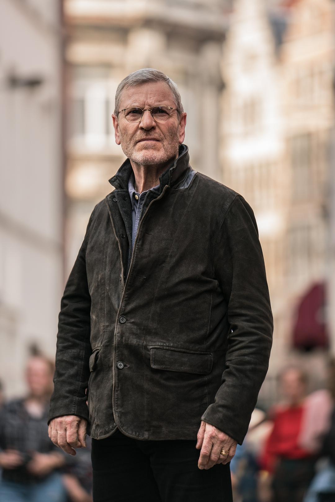 《巴普蒂斯特》剧照第27张图片