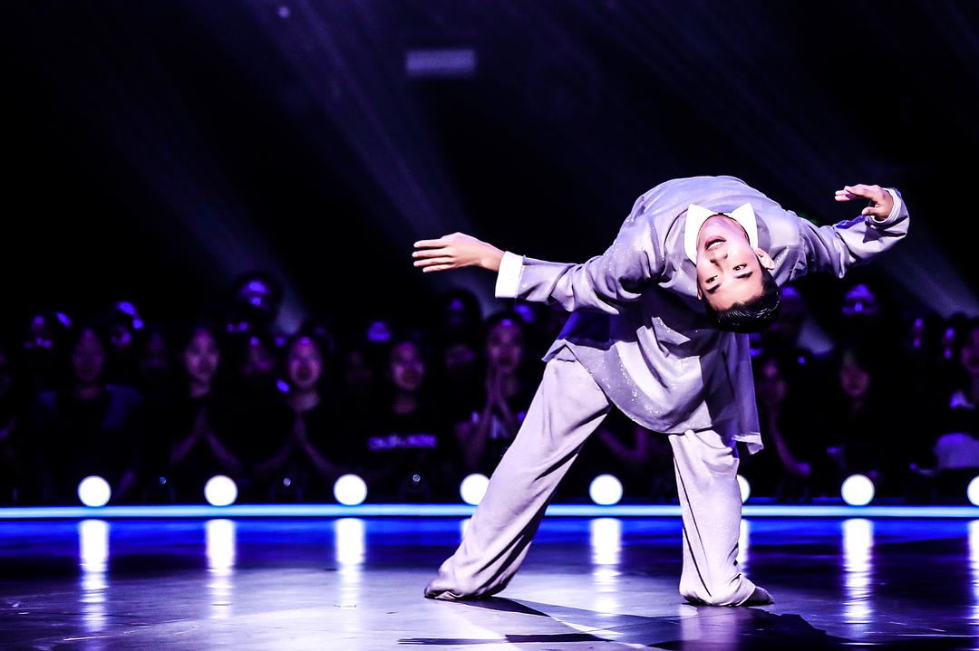 《舞蹈风暴》海报第13张图片