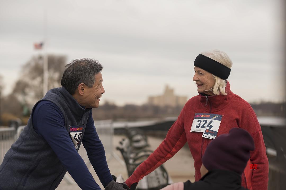 《摩登情爱第一季》海报第21张图片