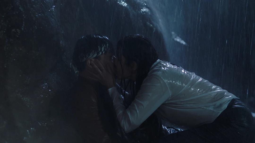 《在远方》剧照第37张图片