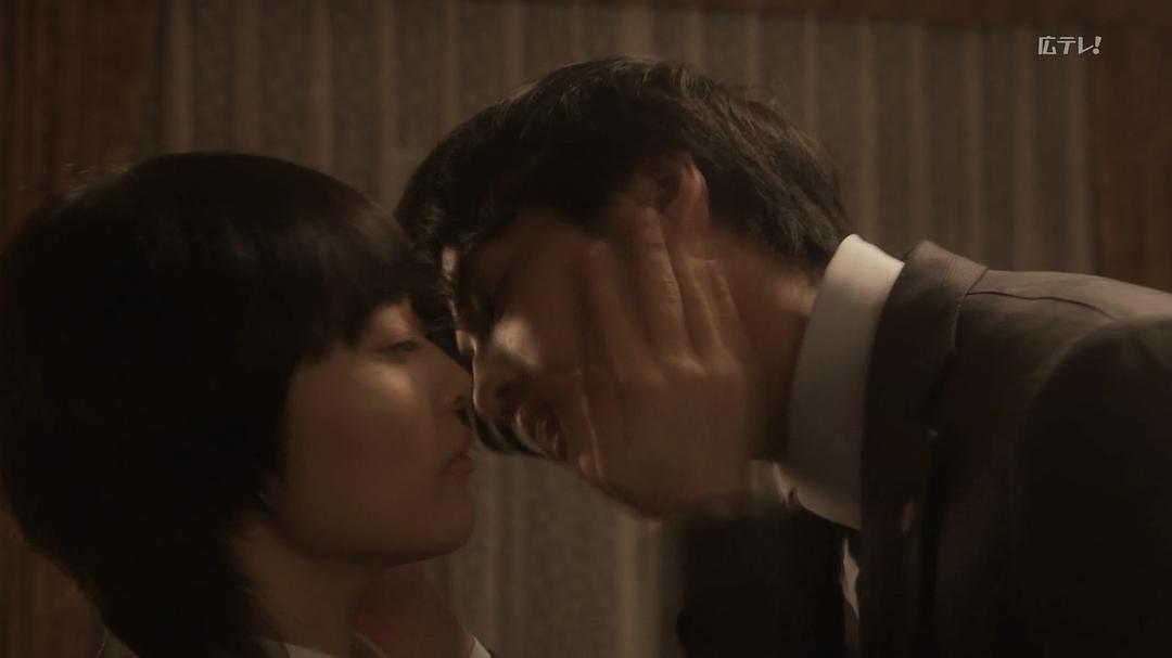 《同期的小樱》海报第43张图片