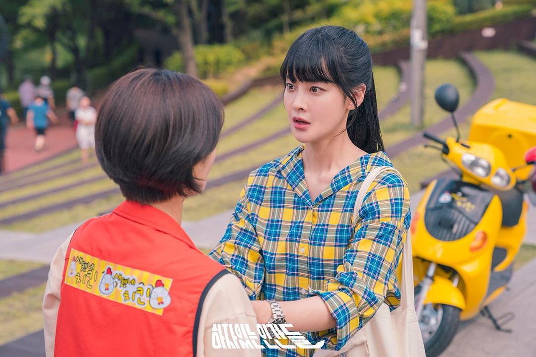 《有瑕疵的人们》剧照第14张图片