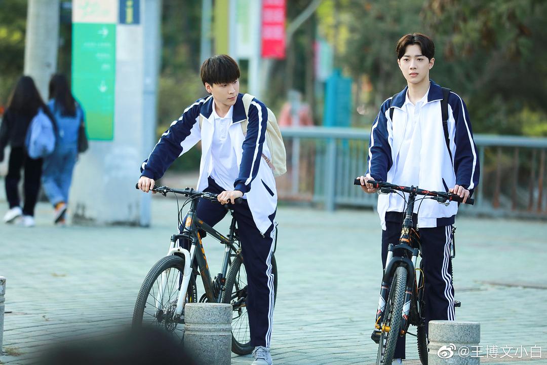 《初恋那件小事》剧照第15张图片