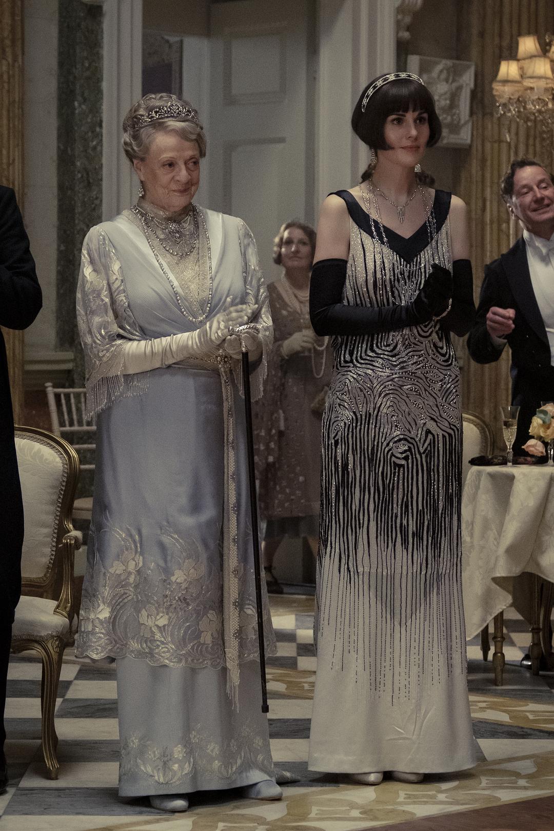 《唐顿庄园》海报第10张图片