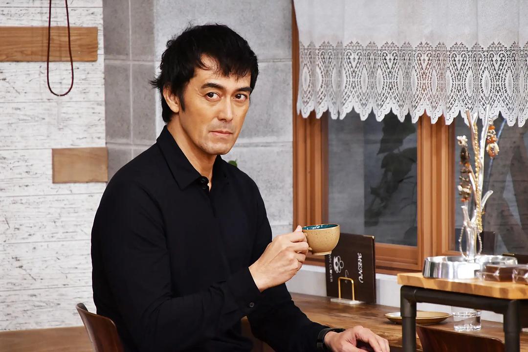 《还是不能结婚的男人》海报第36张图片