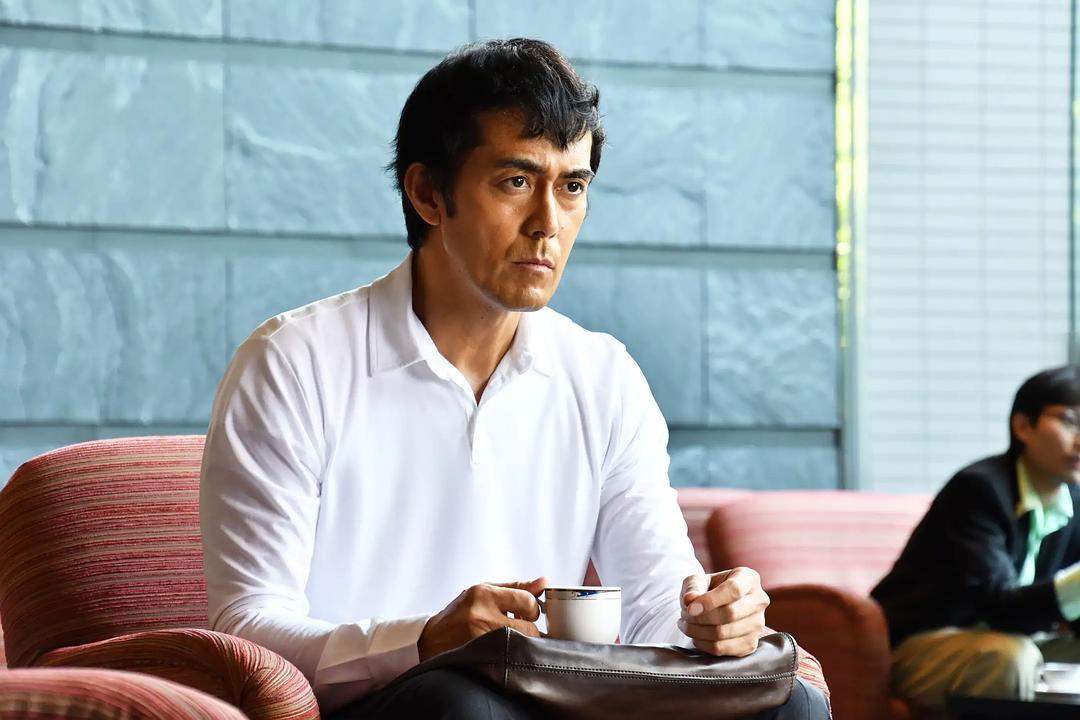 《还是不能结婚的男人》海报第29张图片