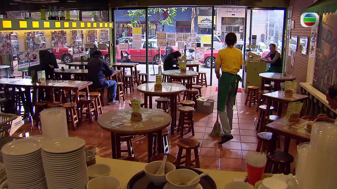 《我们的天空》海报