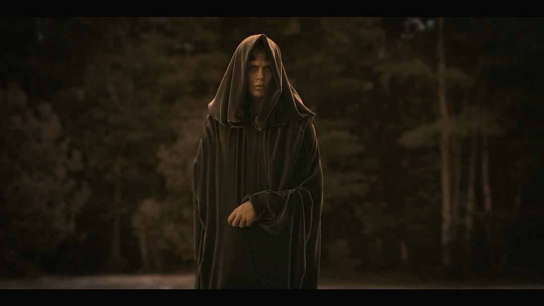 《城堡岩第二季》海报第15张图片