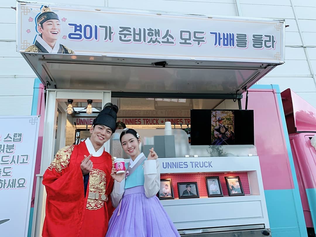 《抉择:女人们的战争》剧照