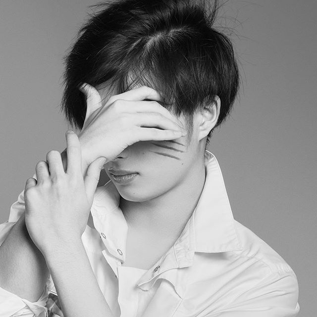 《别被月亮与狼酱所欺骗》剧照第3张图片