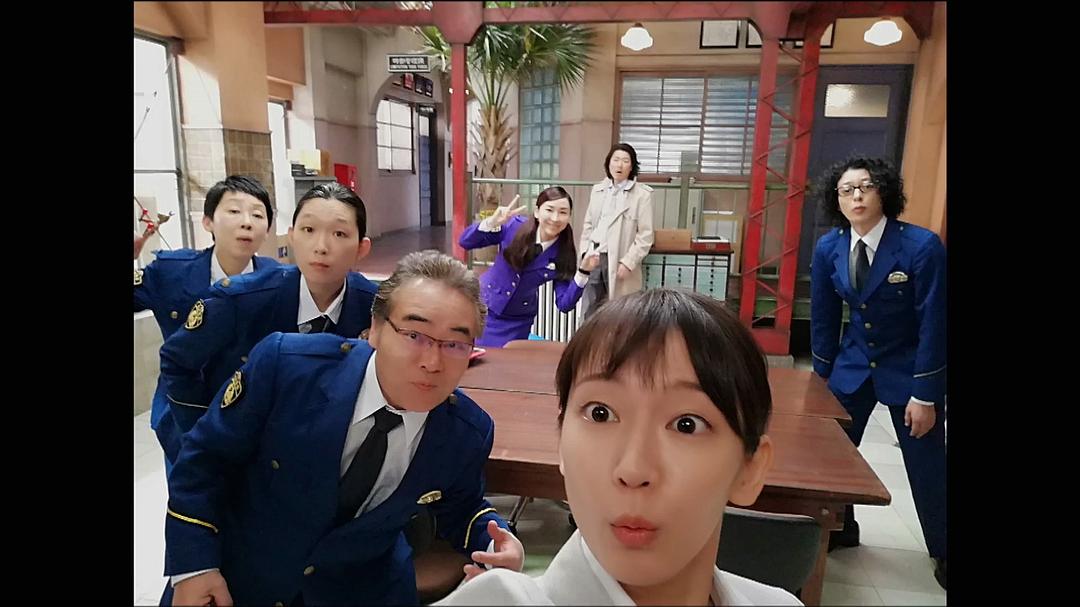 《时效警察开始了》海报第33张图片