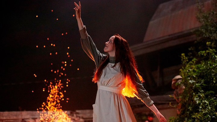 《小小安妮第三季》海报