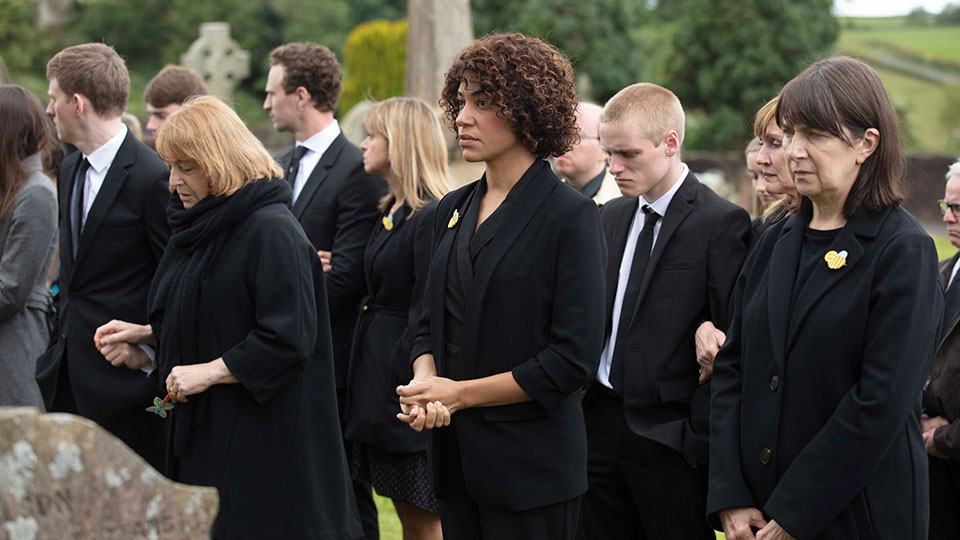 《死水难收》剧照第46张图片