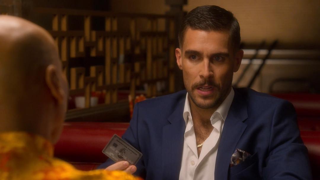 《酷妹辣皇后》海报第45张图片