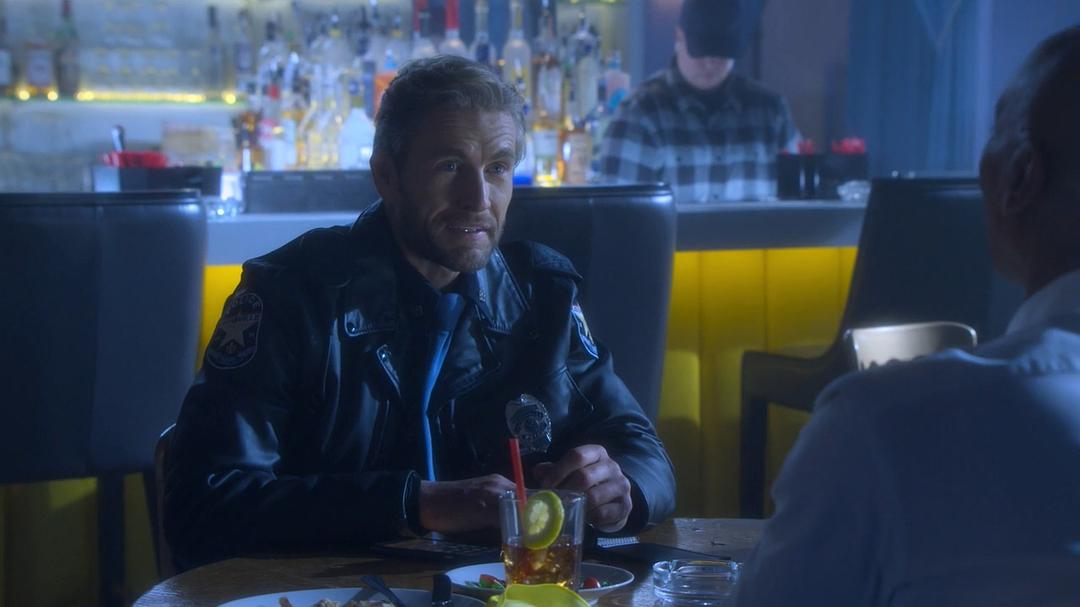 《酷妹辣皇后》海报第17张图片