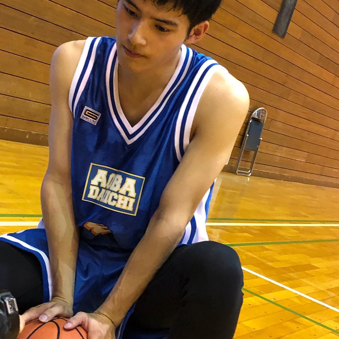 《如果被关注那就完了》剧照第26张图片