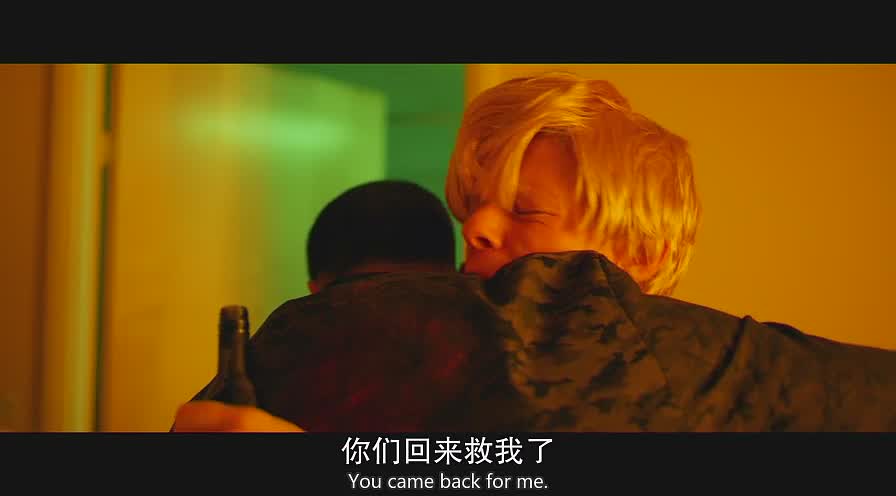 《僵尸逃生船》海报第11张图片