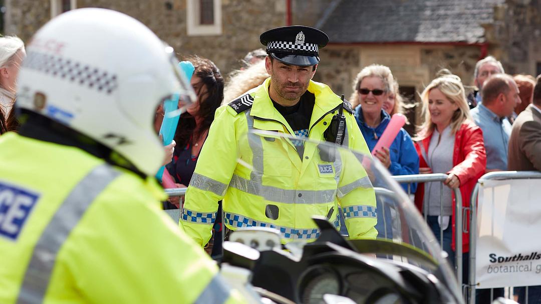 《死水难收》剧照