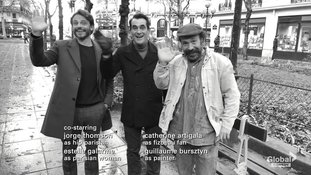 《摩登家庭第十一季》海报第30张图片