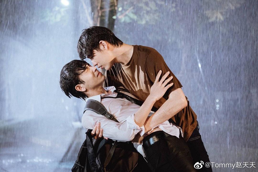 《偏偏爱上你》剧照第41张图片