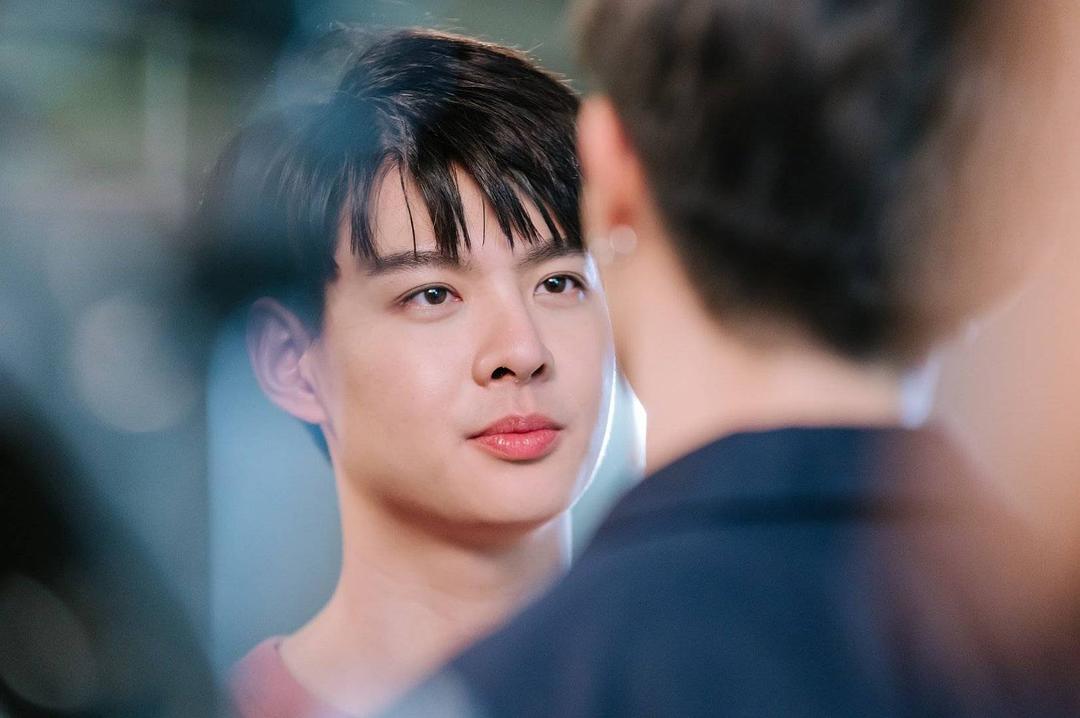 《偏偏爱上你》剧照第11张图片