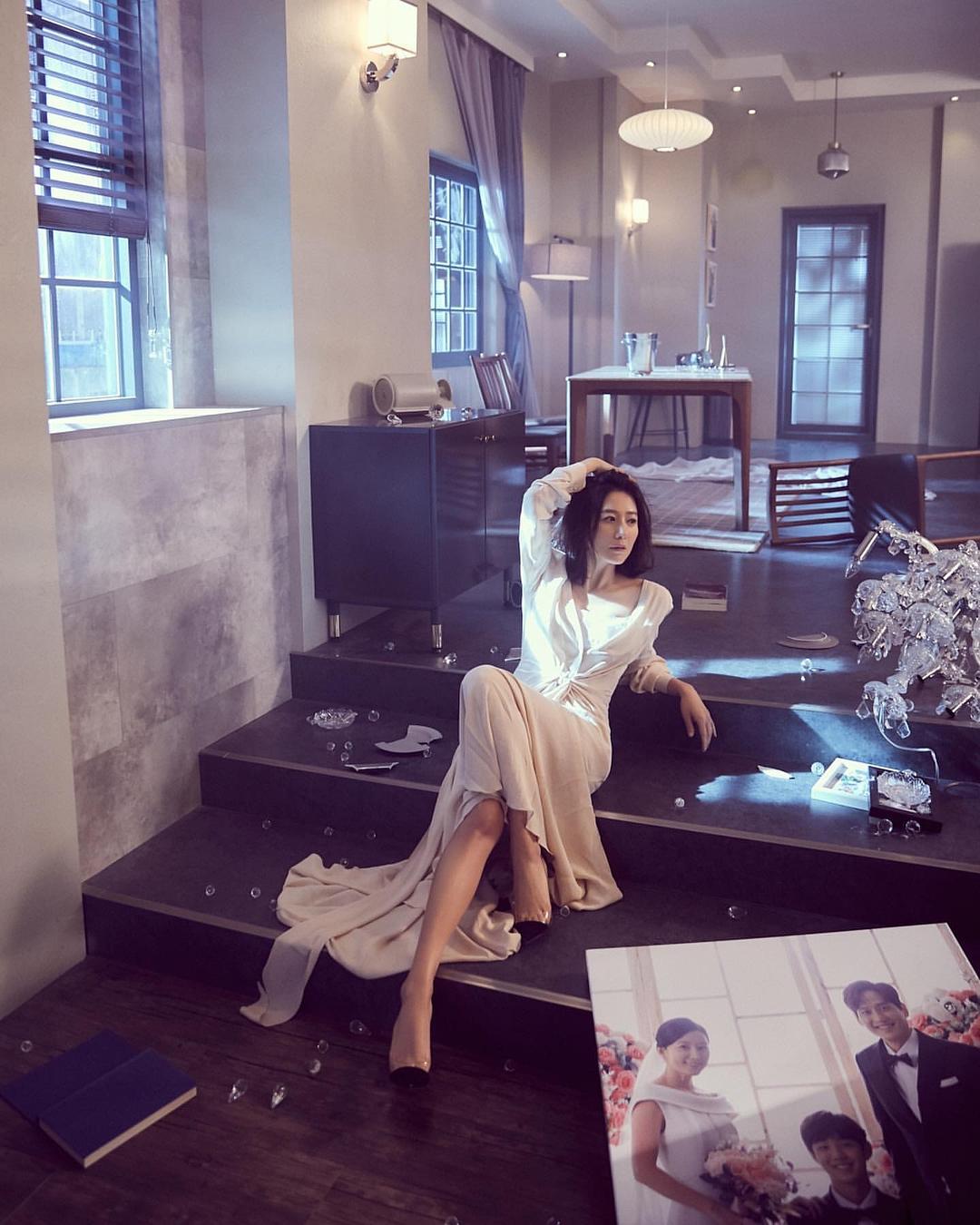 《夫妻的世界》海报