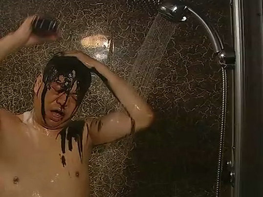 《两妻时代》剧照第55张图片