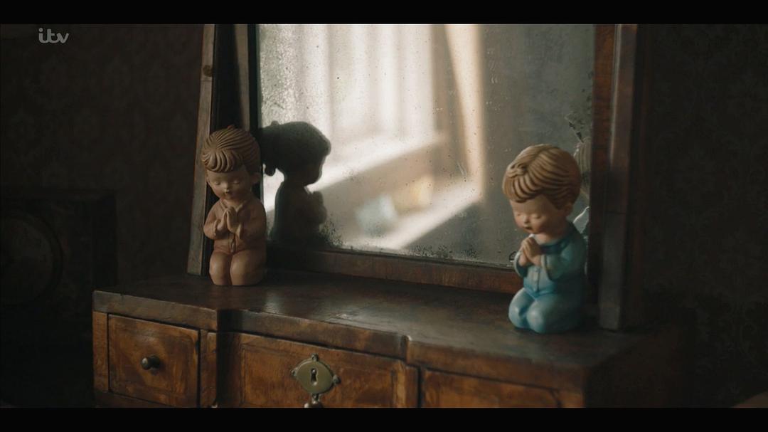 《白屋农场》海报第39张图片