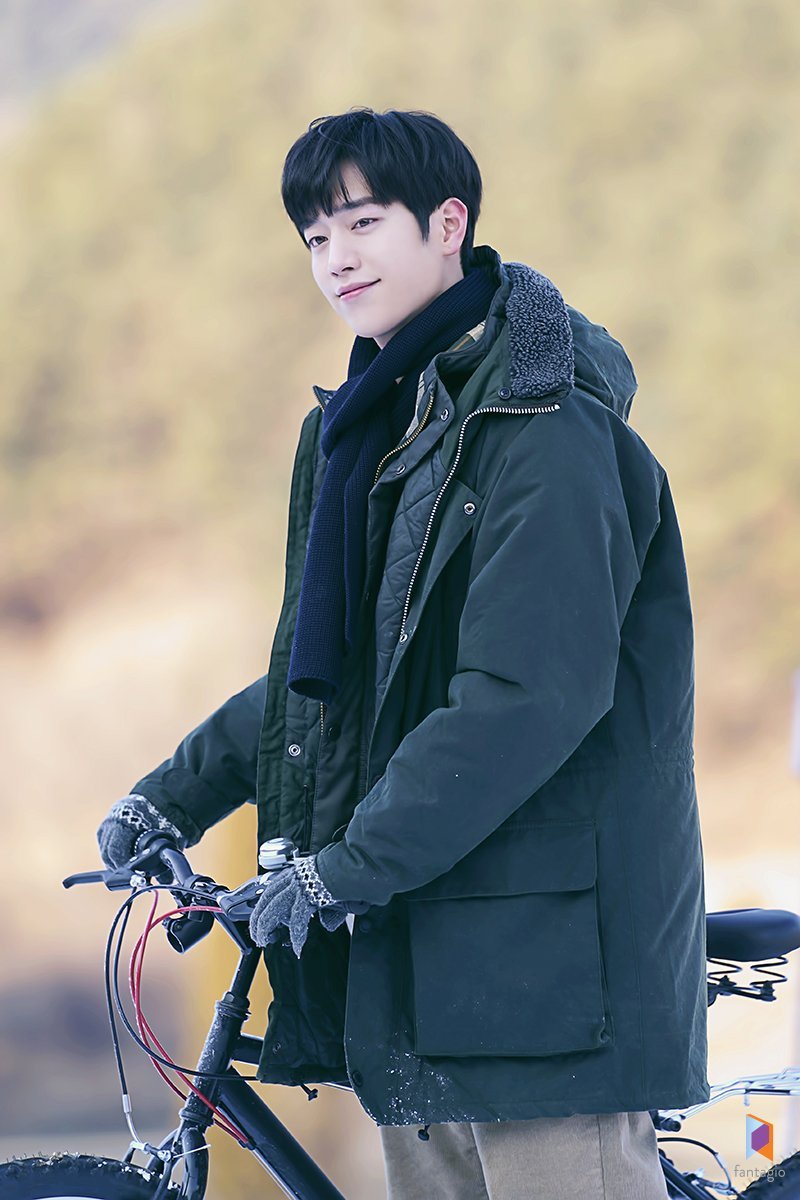 《天气好的话，我会去找你》剧照第30张图片