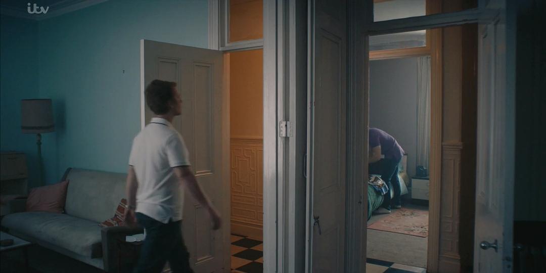 《白屋农场》海报第23张图片