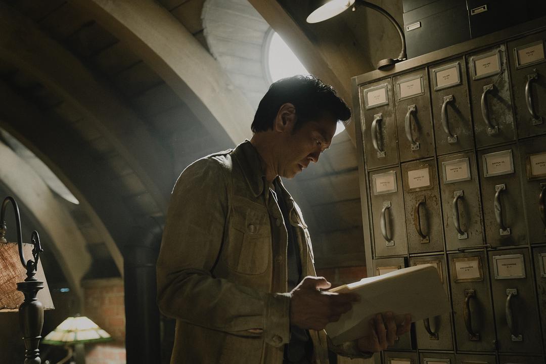 《纳粹猎人》剧照第3张图片