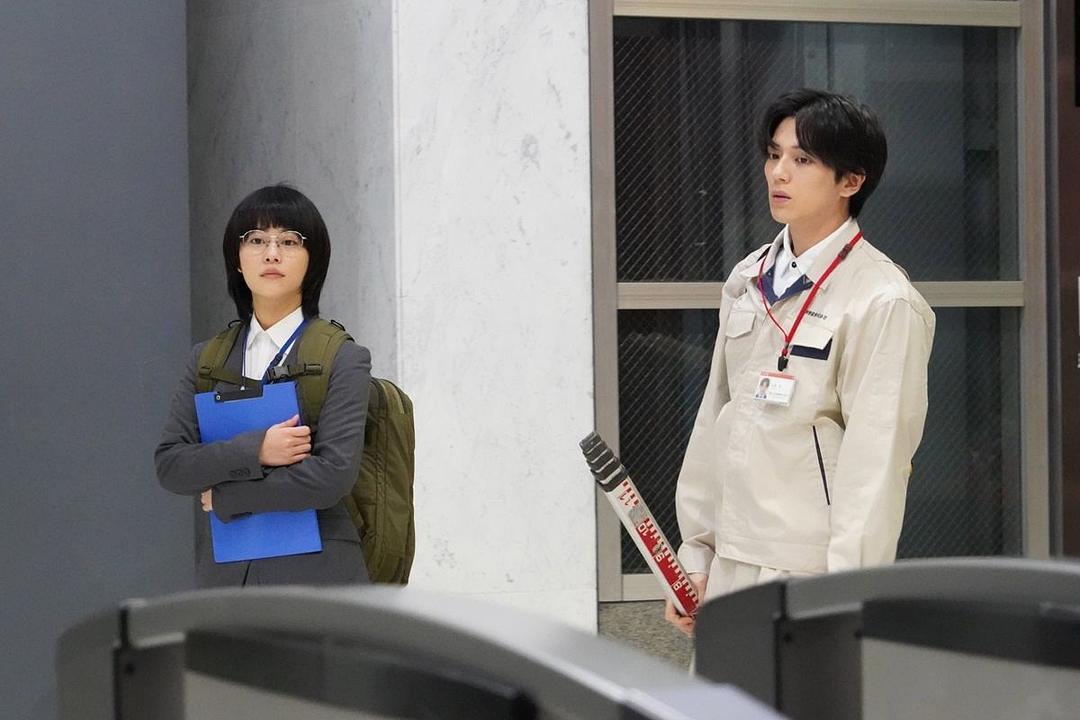 《同期的小樱》海报第12张图片