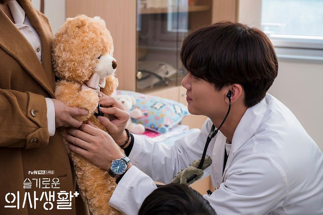 《机智医生生活》剧照第23张图片