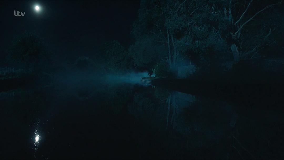 《摩斯探长前传第七季》剧照第14张图片